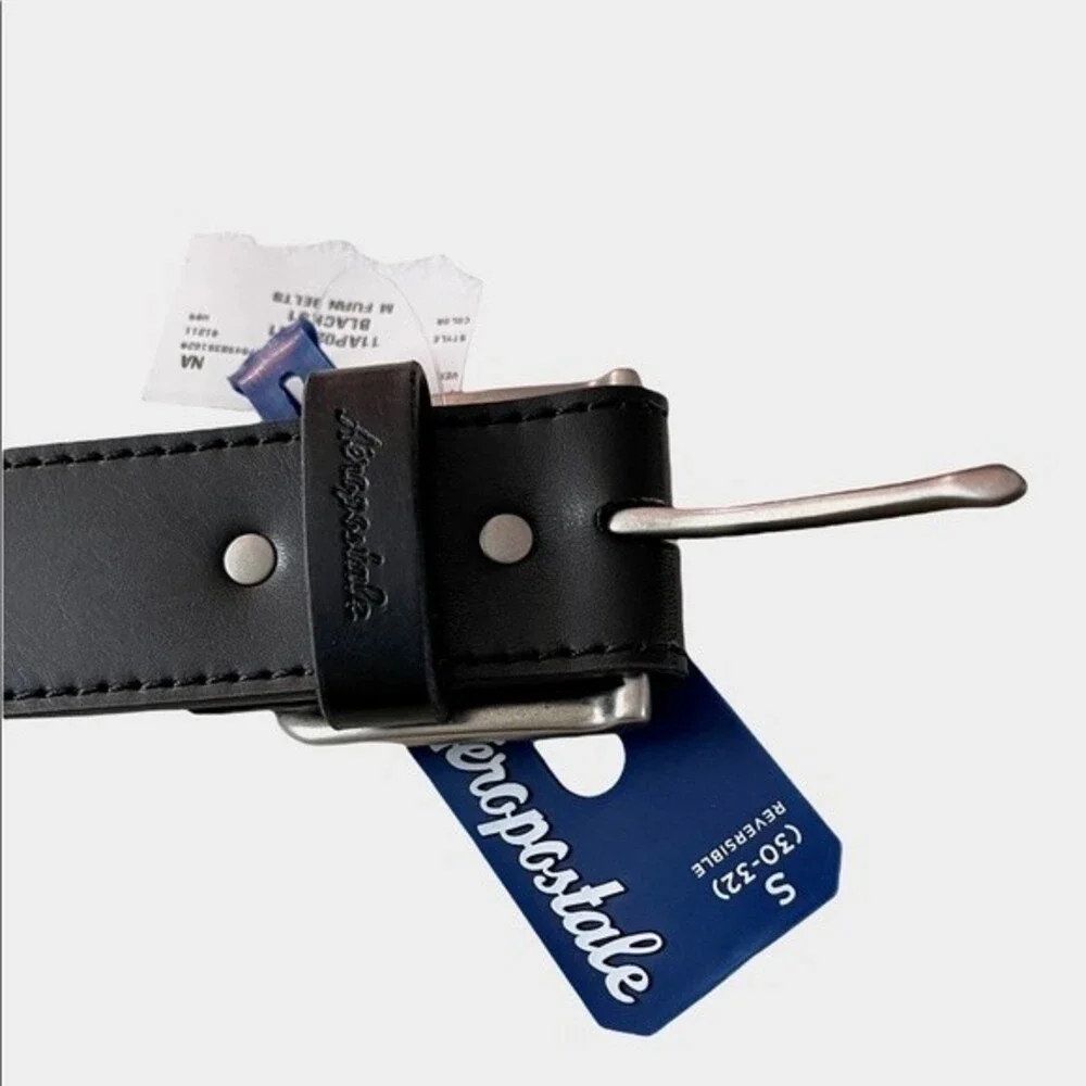 NWT! Aeropostale Black Belt.  Size Small. (30-32)  Unisex